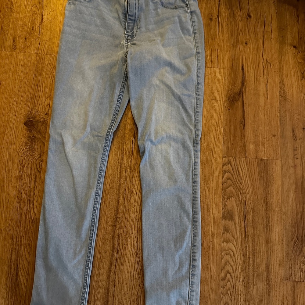 Hollister Bundle